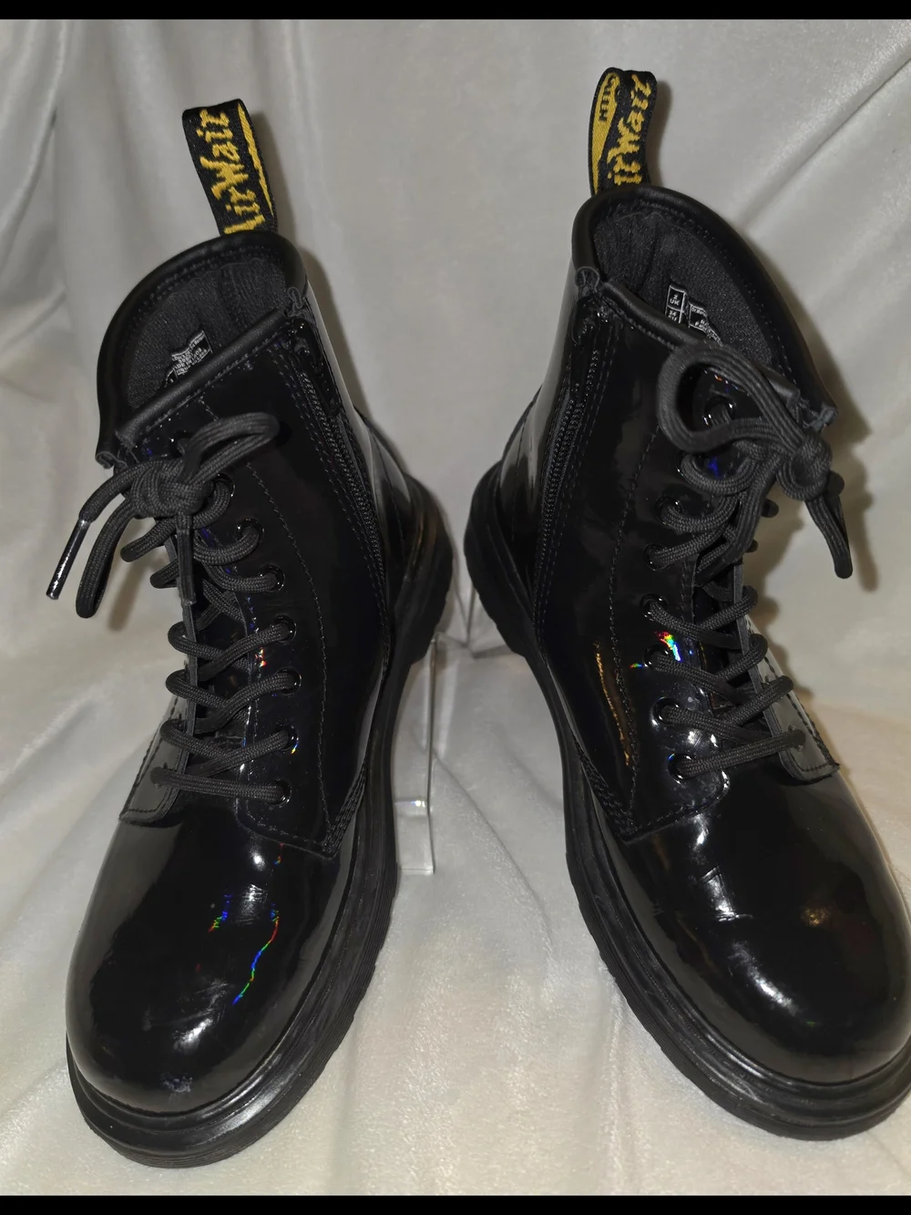 Dr. Martens Kids Black Patent Leather Combat Boots Zipper EU 34 US Youth 3